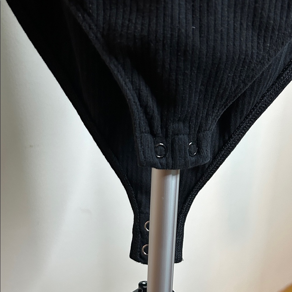 Old Navy Black Square Neck Bodysuit - Picture 5 of 6